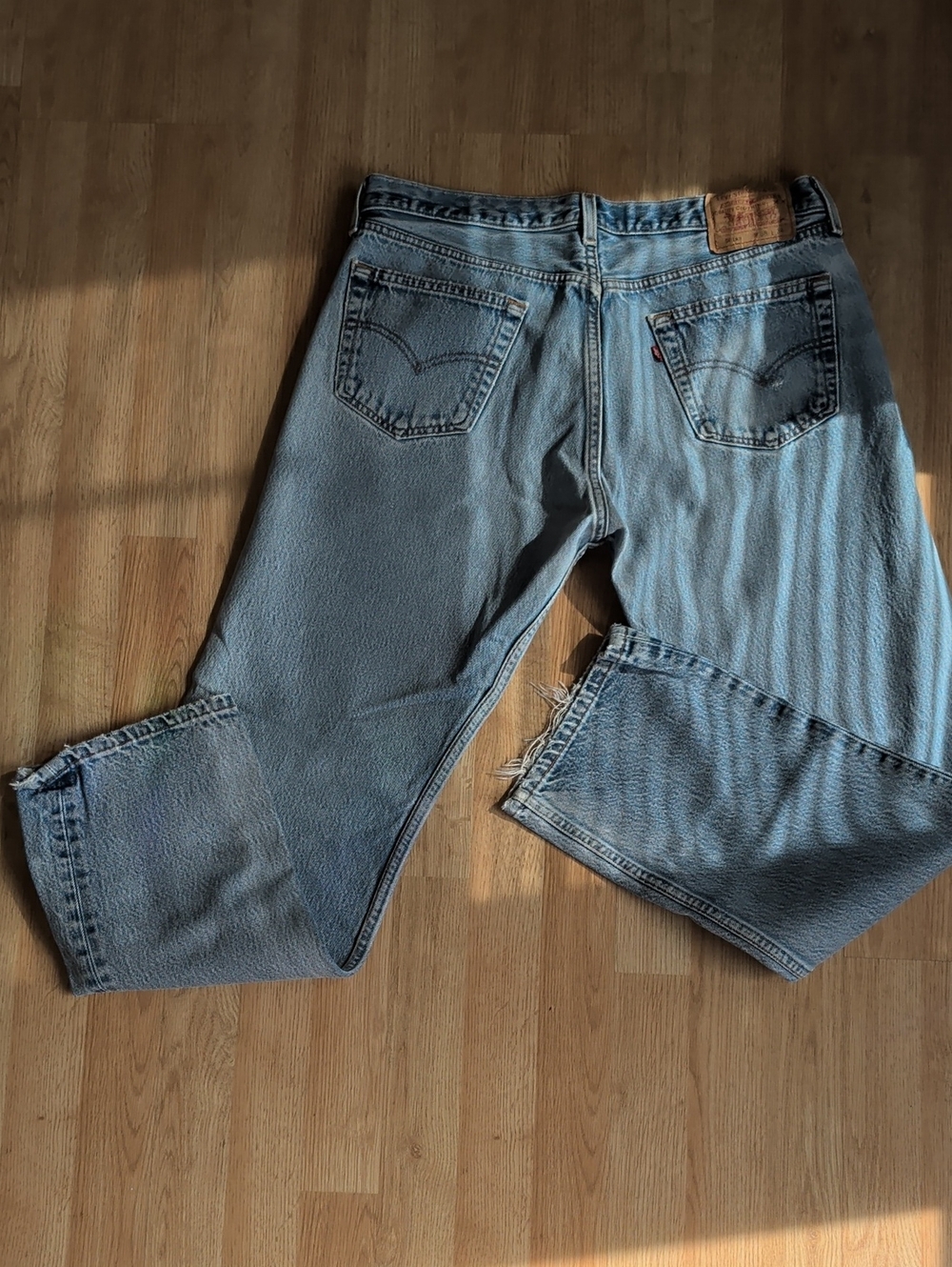 Levis 501xx 38x34 - Picture 6 of 8